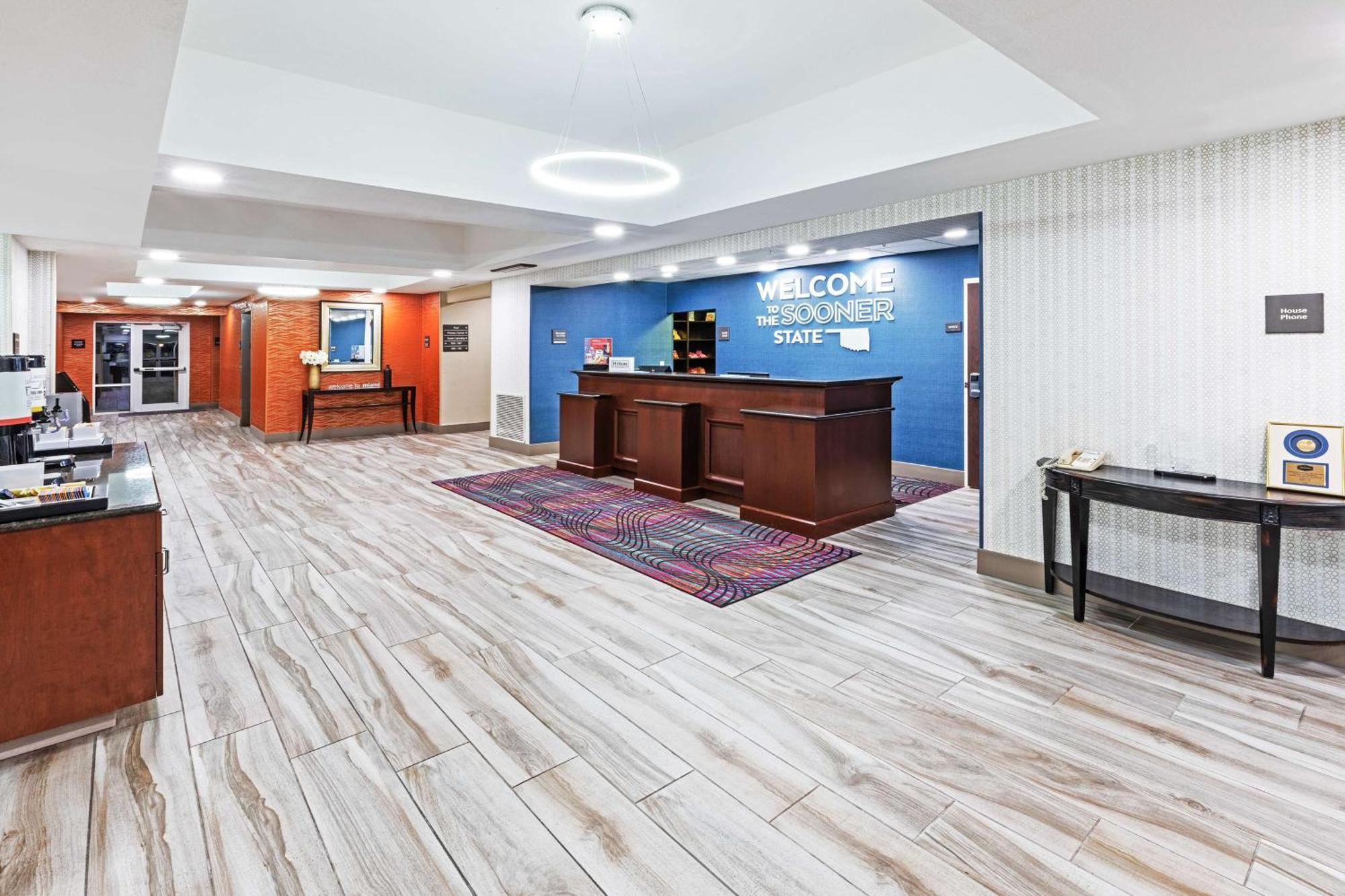 Hampton Inn Miami, Oklahoma Exterior photo